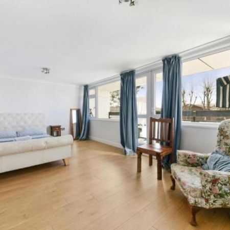 Brunswick Rooms Саттон Экстерьер фото